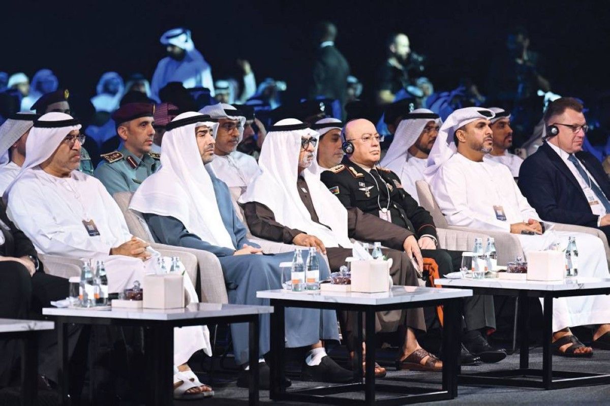 نهيان بن مبارك: الإمارات تمتلك استراتيجية وطنية فعالة للتعامل مع الكوارث