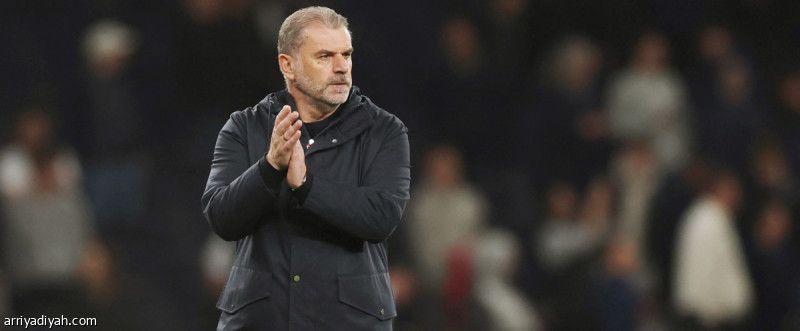 بوستيكوجلو يقترب من معرفة مسرّب المعلومات