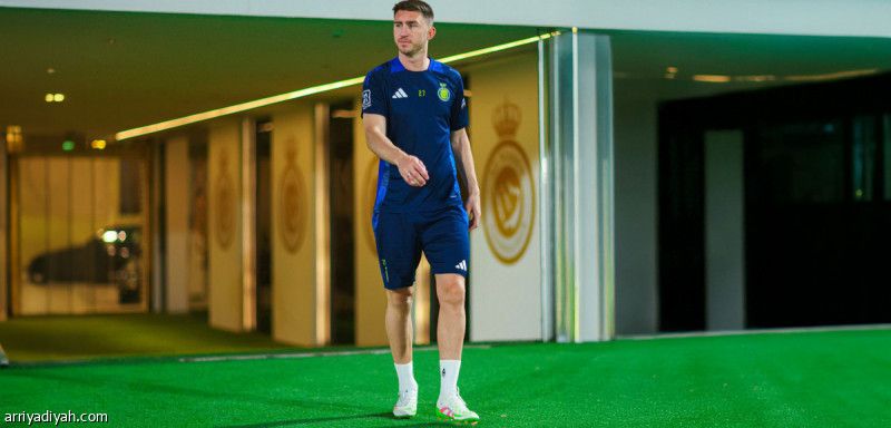 النصر يعيد لابورت وأوتافيو.. وبيولي يستدعي أنجيلو