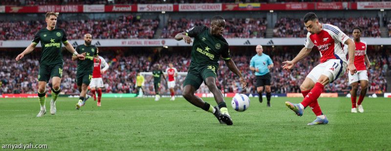 أرسنال يتعثر بالتعادل.. ويقرب ليفربول من اللقب