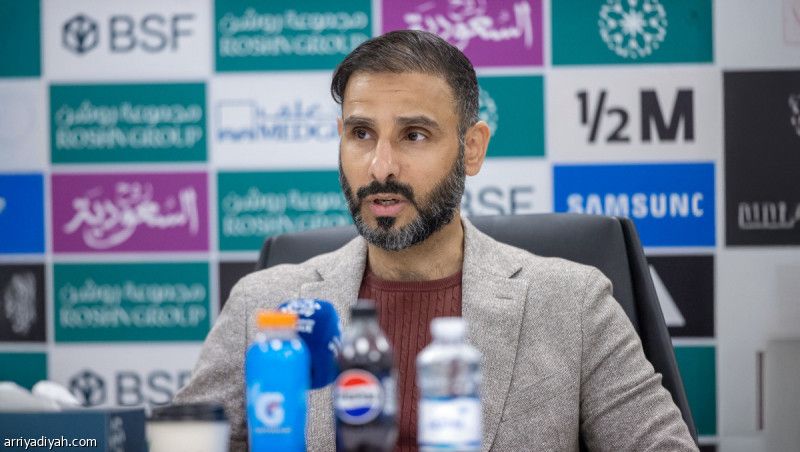 الشهري: نقطة الهلال مكسب.. ولا أفكر في المستقبل