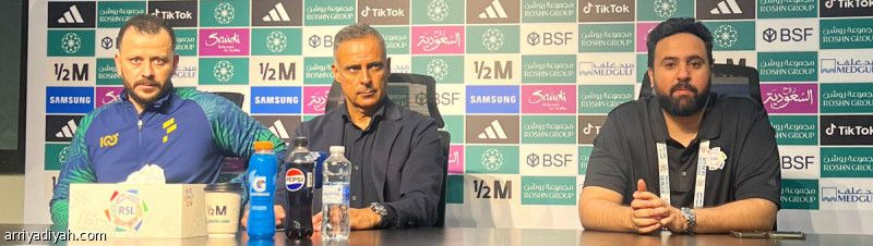 جوميز: أمامنا 7 نهائيات.. وتفكيري في الاتحاد