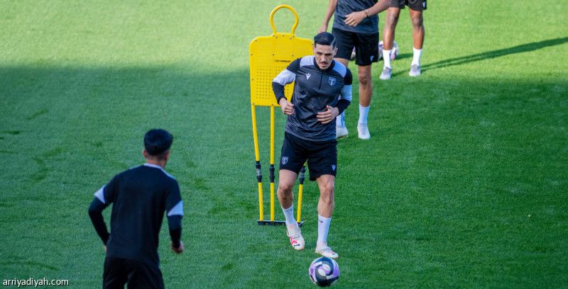 التعاون يفضل عجمان على الشارقة