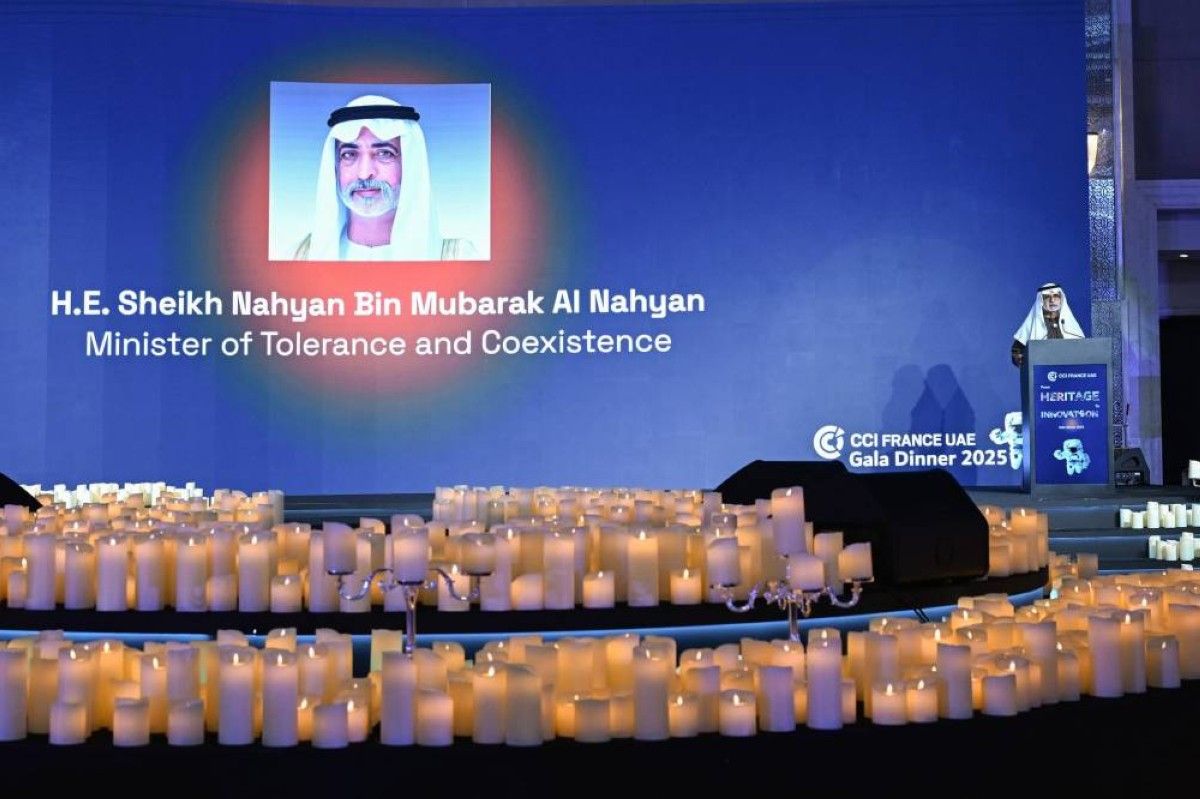 نهيان بن مبارك يؤكد عمق العلاقات التاريخية بين الإمارات وفرنسا