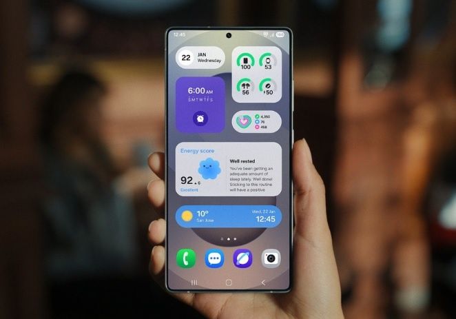 سامسونج توقف تحديث One UI 7 عالميا بسبب خلل خطير