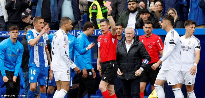 عندما يُطرد مبابي.. ماذا يحل بالفريق؟