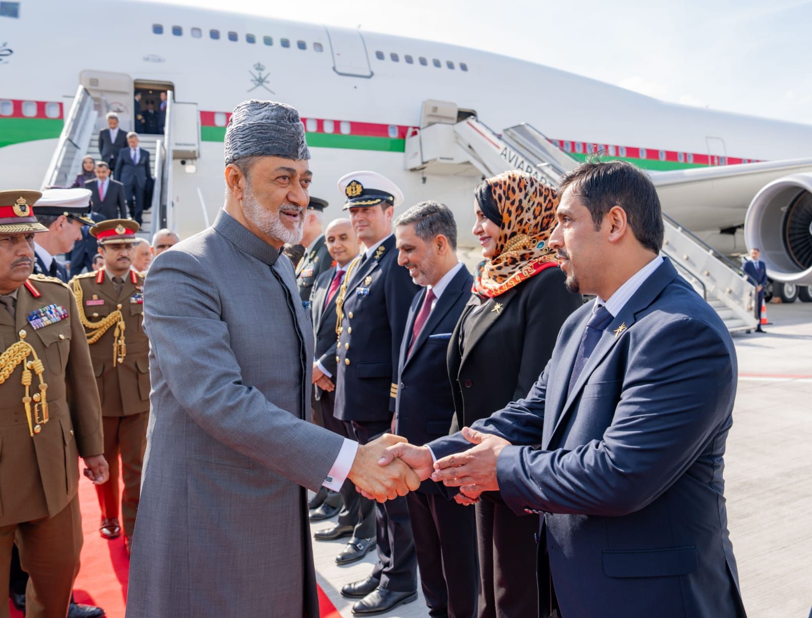 جلالة السُّلطان وملك هولندا يعقدان لقاءً ترحيبيًّا