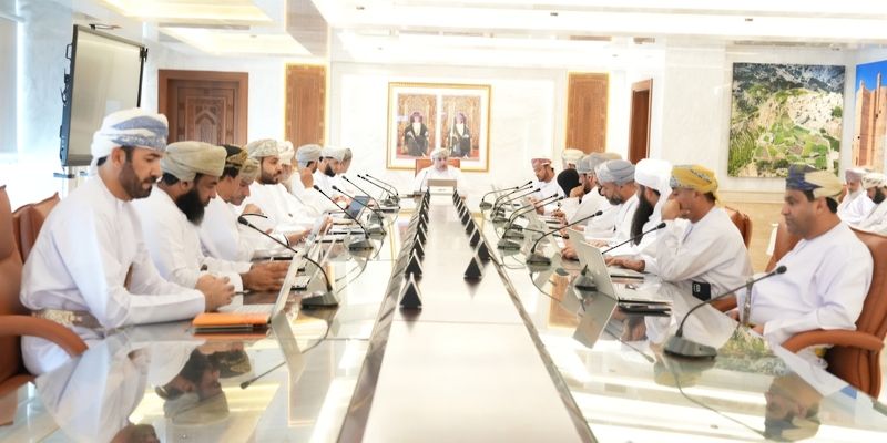 بلدي الداخلية يناقش تطوير المشروعات الإسكانية والخدمية بالمحافظة