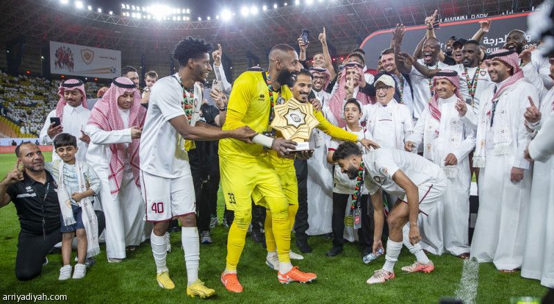 في الثانية.. الدرعية يحصد اللقب مرتين ويخفق أمام هجر