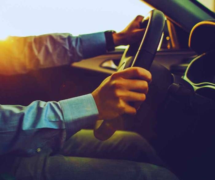 شروط استقدام زوجة السائق الخاص السعودية
