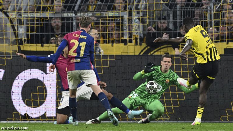 دورتموند يفوز بثلاثية.. وبرشلونة إلى نصف النهائي