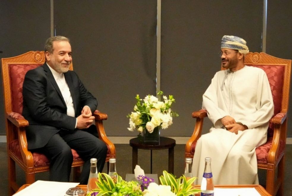 ترحيب عماني بتيسير عقد المحادثات الايرانية الاميركية في روما