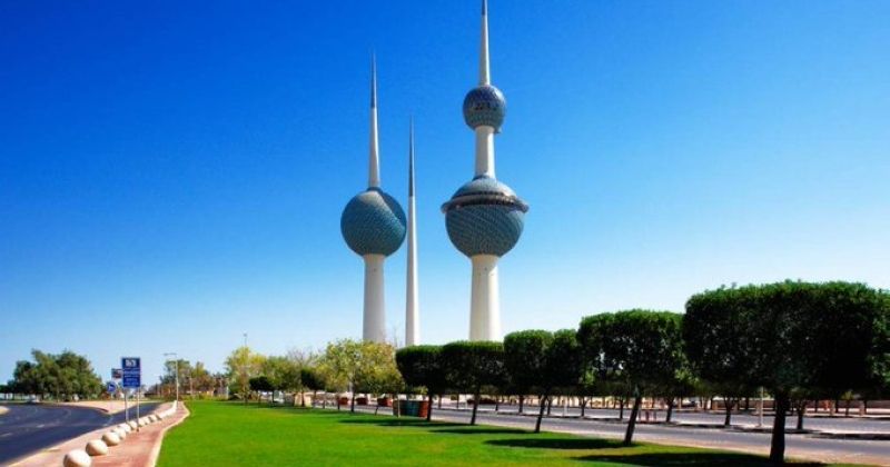 طقس مائل للحرارة.. وفرصة للغبار على المناطق المكشوفة