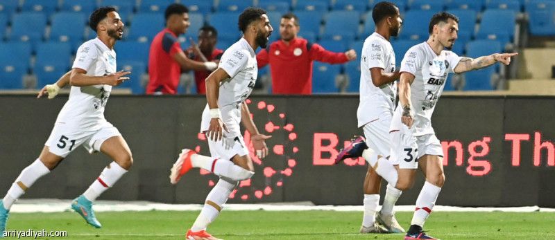 ضمك يقهر الخلود بالثلاثية الثالثة