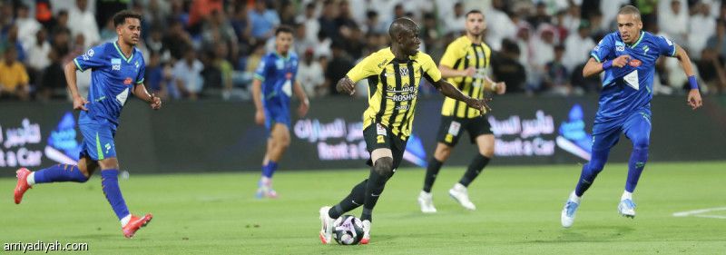 وعكة غيّبت حكم الفتح والاتحاد 12 دقيقة