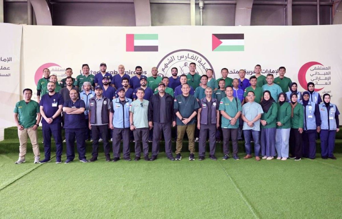 المستشفى الإماراتي العائم في العريش يستقبل الدفعة الثالثة من الطاقم الطبي الإندونيسي ضمن عملية "الفارس الشهم 3"