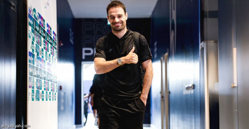 الشباب يهاجم بالرباعي الأجنبي