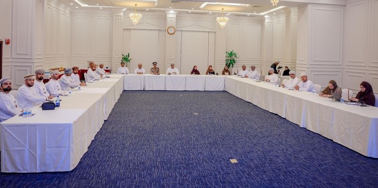 لجنة المؤسسات الصغيرة والمتوسطة تناقش تطوير منظومة استقدام العمالة المنزلية