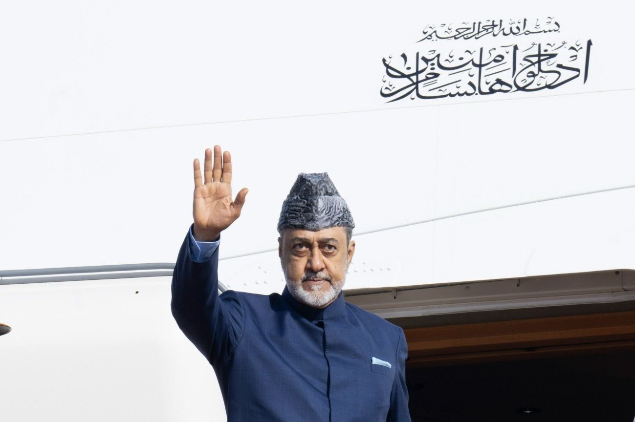 جلالة السلطان يغادر أرض الوطن متوجهاً إلى روسيا