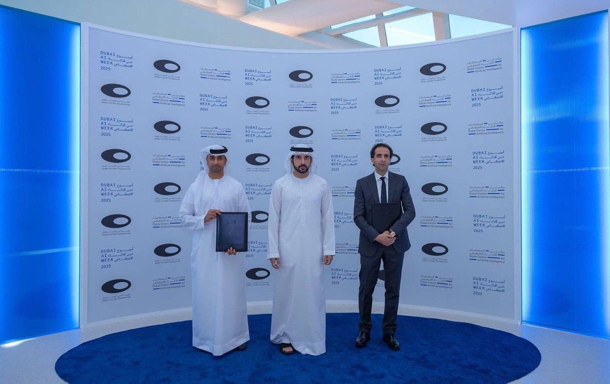 حمدان بن محمد يشهد إطلاق مركز بيانات جديد في الإمارات بتكلفة ملياري درهم