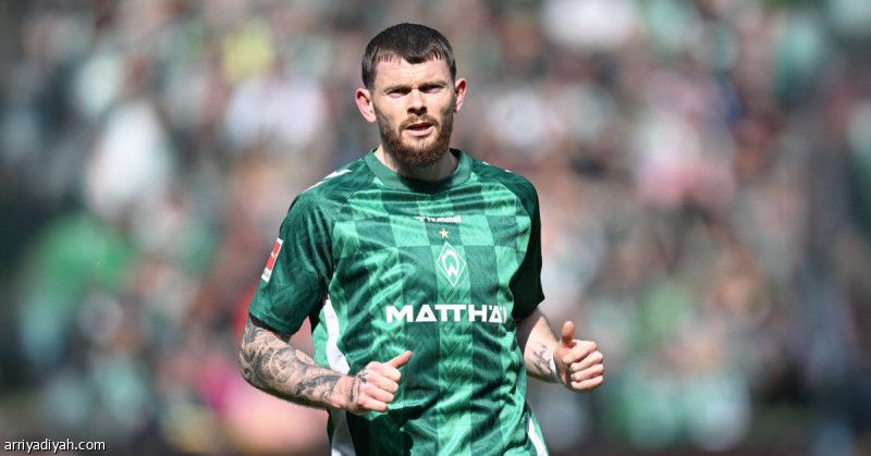 بيرك يفاجئ بريمن ويطلب الرحيل