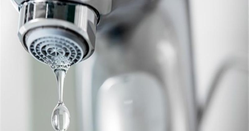 «الكهرباء والماء»: ضعف المياه العذبة في منطقة السرة بسبب أعمال في الشبكة المائية