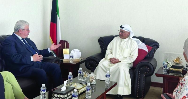 الجلال مستقبلاً عاشور