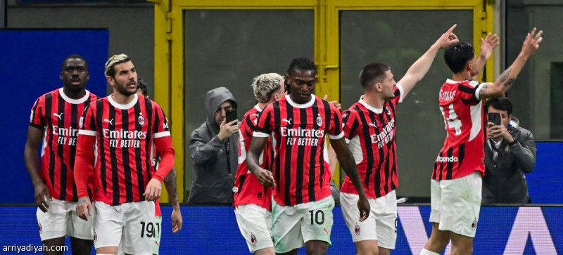 ميلان يقهر الإنتر.. ويبلغ نهائي الكأس