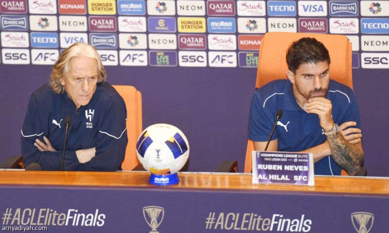 نيفيز: هدفنا اللقب الخامس.. والأعذار مرفوضة