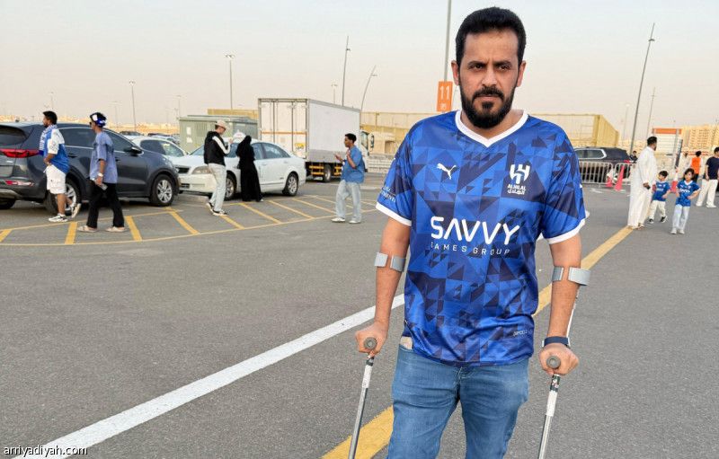 العكّاز لا يمنع الشهري من ملاحقة الهلال