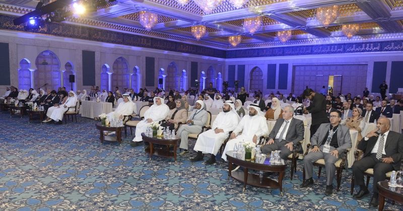 العوضي: رؤية إستراتيجية شاملة لدعم أطباء الباطنية