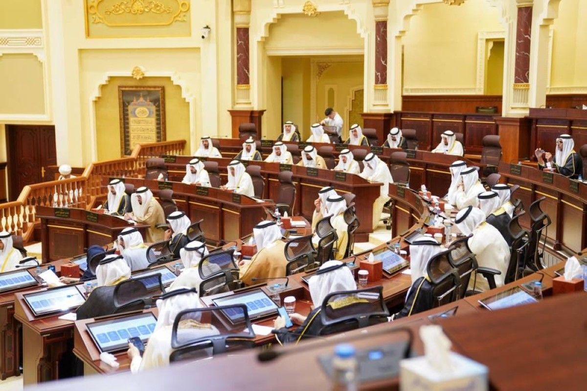 "استشاري الشارقة" يناقش سياسة دائرة التنمية الاقتصادية