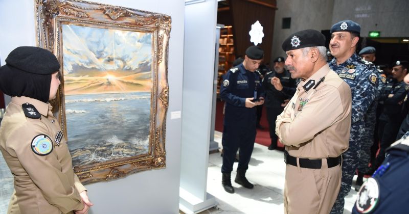الفريق النواف يفتتح معرض الفنون التشكيلية الثاني لوزارة الداخلية