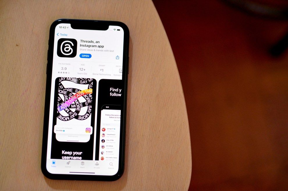 ميتا تفتح الباب عالميًا لإعلانات ثريدز