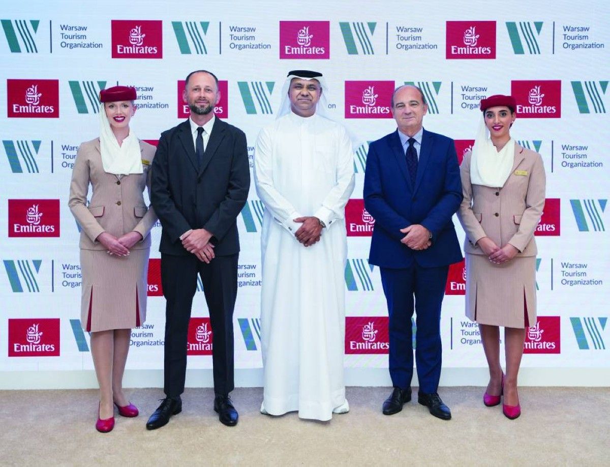 مذكرات تفاهم لـ«الإمارات» مع هيئات سياحية عربية ودولية