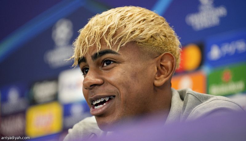 يامال: لا تقارنوني بميسي أو غيره