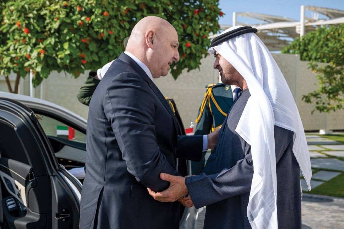محمد بن زايد: الإمارات تدعم كل ما يضمن أمن لبنان واستقراره وسيادته