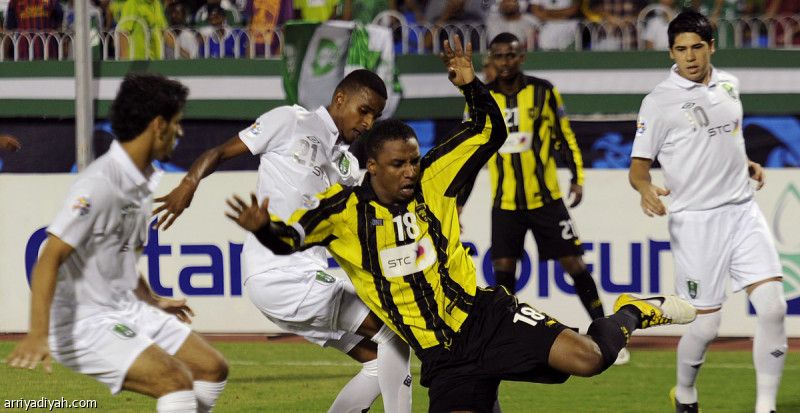 الأهلي يضم الهلال إلى الاتحاد بعد 4563 يوما