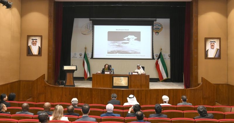 هيروكا ساتشيكو محاضرة في معهد سعود الصباح