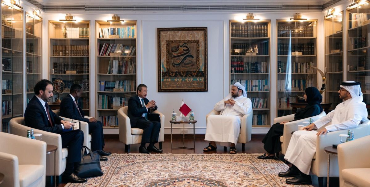 وزير الدولة بوزارة الخارجية يجتمع مع مبعوث الأمين العام للأمم المتحدة لمنطقة البحيرات العظمى