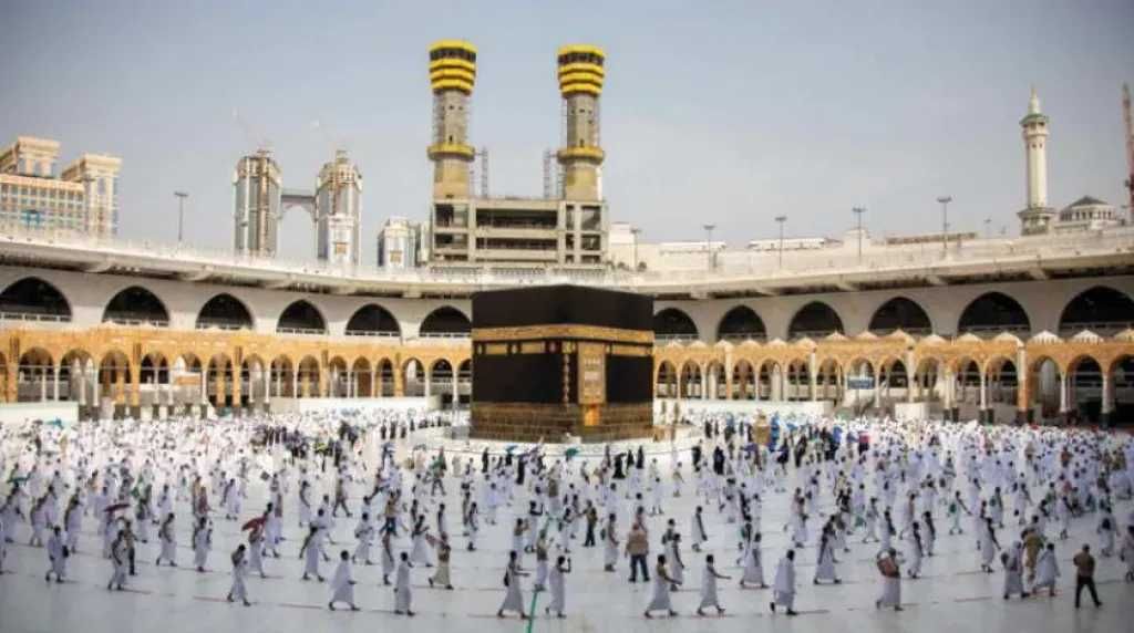 عقوبات صادمة لمن يؤدي الحج دون تصريح أو يحاول الدخول أو البقاء في هذه المناطق