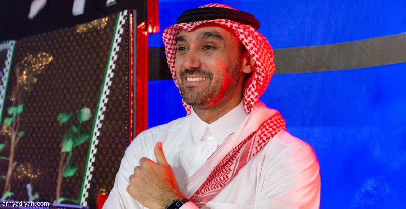 وزير الرياضة يهنئ القيادة بإنجاز الأهلي