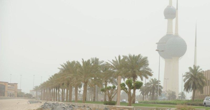 «الأرصاد»: رياح مثيرة للغبار مع انخفاض الرؤية الأفقية