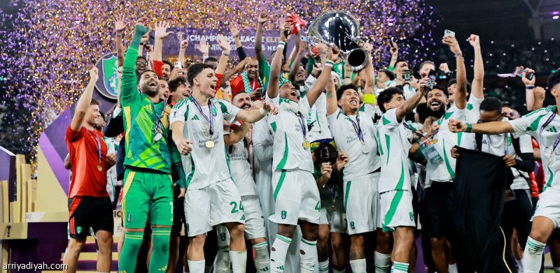 28 بطلا يضعون الأهلى على عرش آسيا