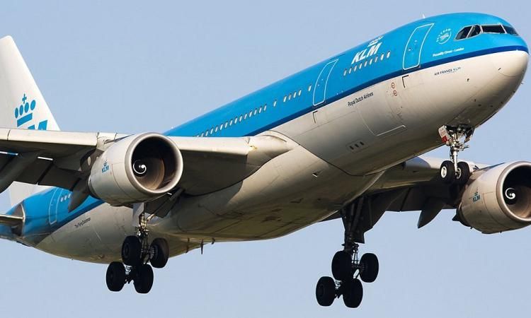 “الخطوط الجوية الهولندية”: إلغاء رحلتين بسبب مشاكل فنية في طائرات بوينج 787