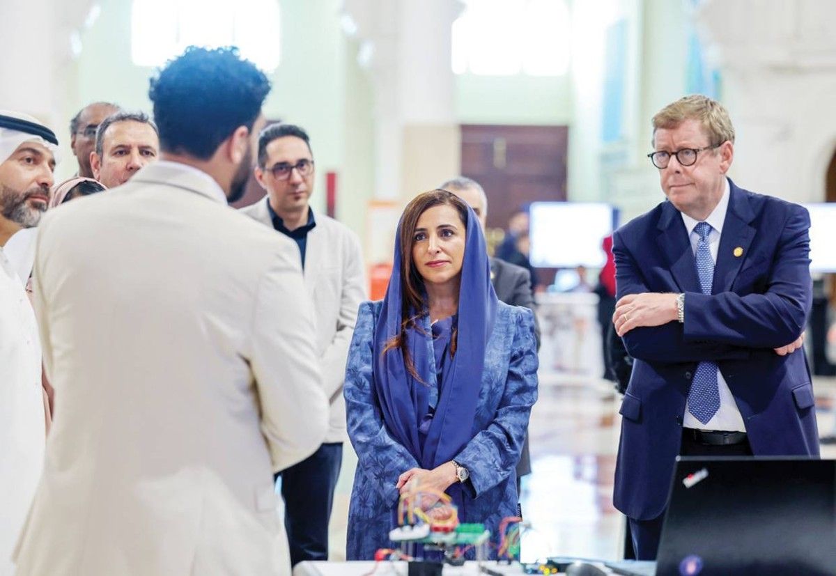 124 مشروع تخرج في «أمريكية الشارقة» تعالج التحديات بالابتكار