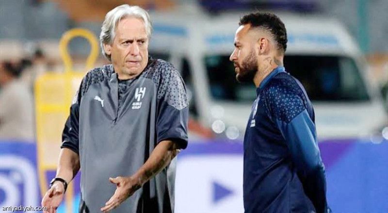 جلوبو: والد نيمار يرفض جيسوس