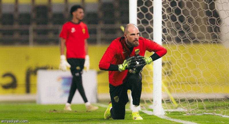 الثلاثاء.. الاتحاد يحسم مصير بيرجوين ورايكوفيتش