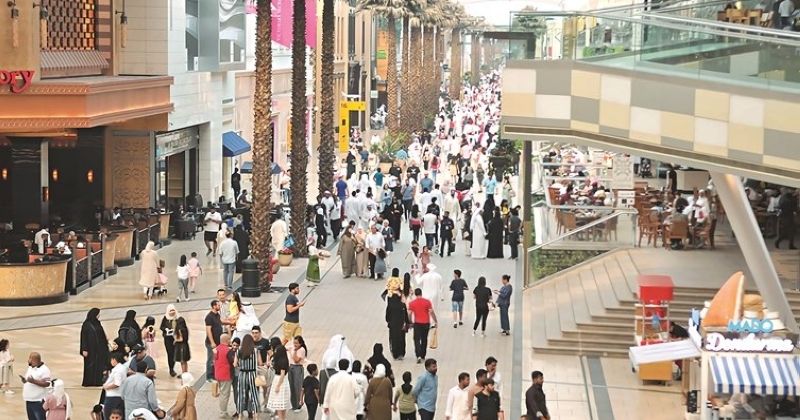 سكان الكويت حتى نهاية 2024 اقتربوا من.. 5 ملايين