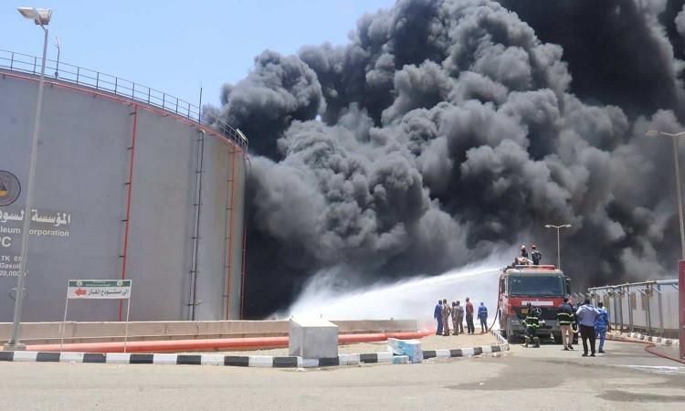 وزير سوداني يشيد بالجهد السعودي في إطفاء الحرائق بمستودع للغاز في بورتسودان